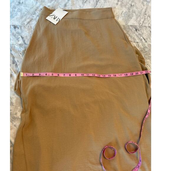 Zara draped  Skirt - dramatic pockets - Picture 11 of 12